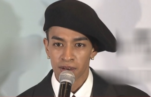 草間リチャード敬太