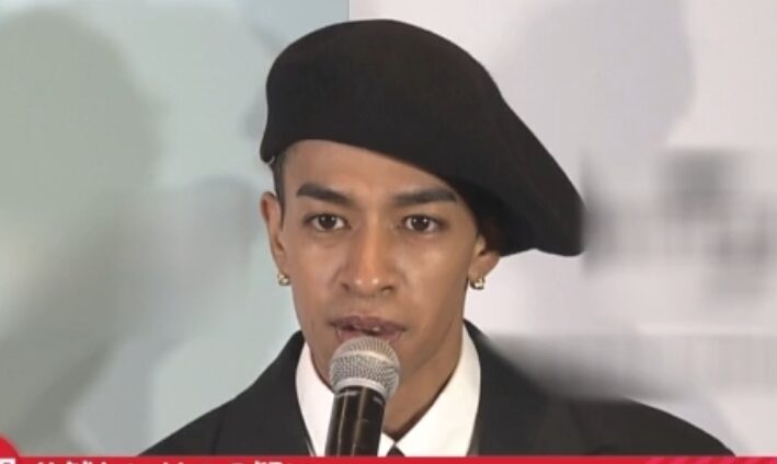 草間リチャード敬太